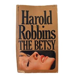 Harold Robbins THE BETSY Vintage Auto Industry Power & Sex Scandal Pocket Books